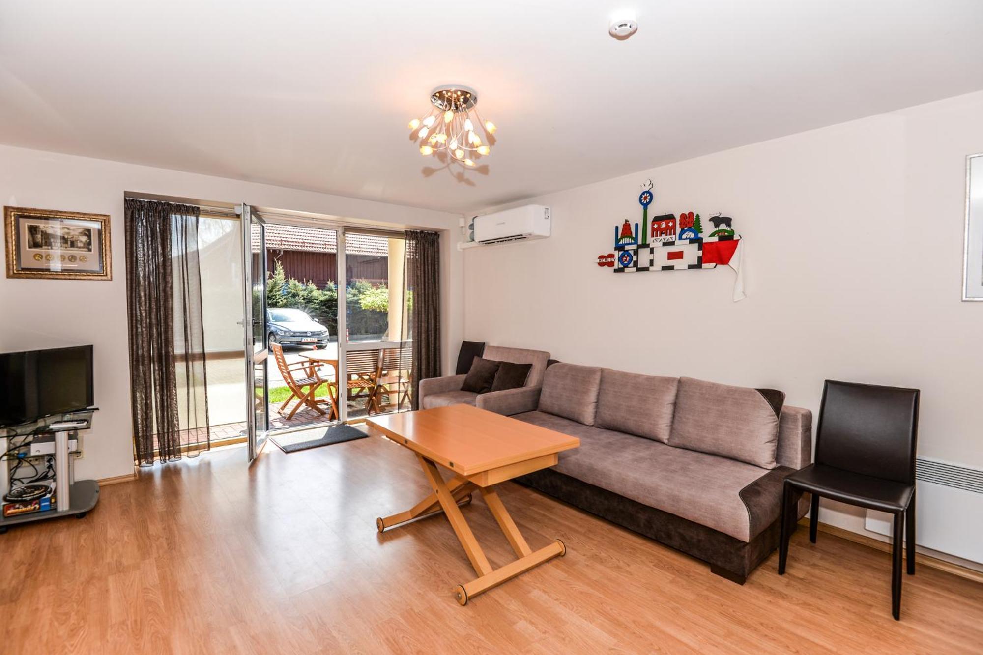 Nida Lotmiskio Apartamentas Exteriör bild