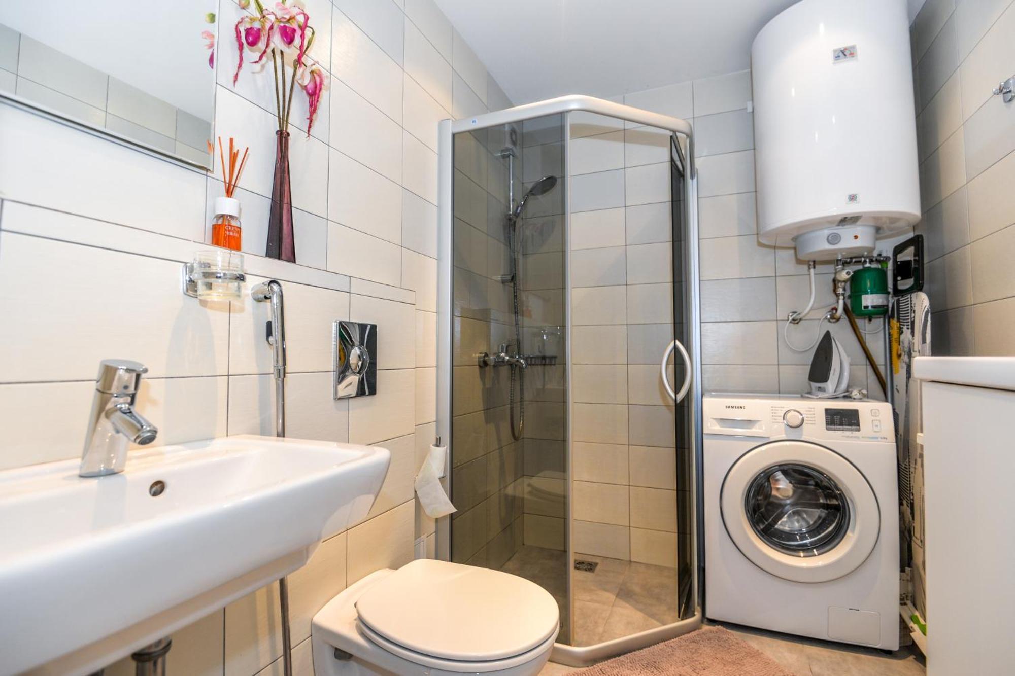 Nida Lotmiskio Apartamentas Exteriör bild