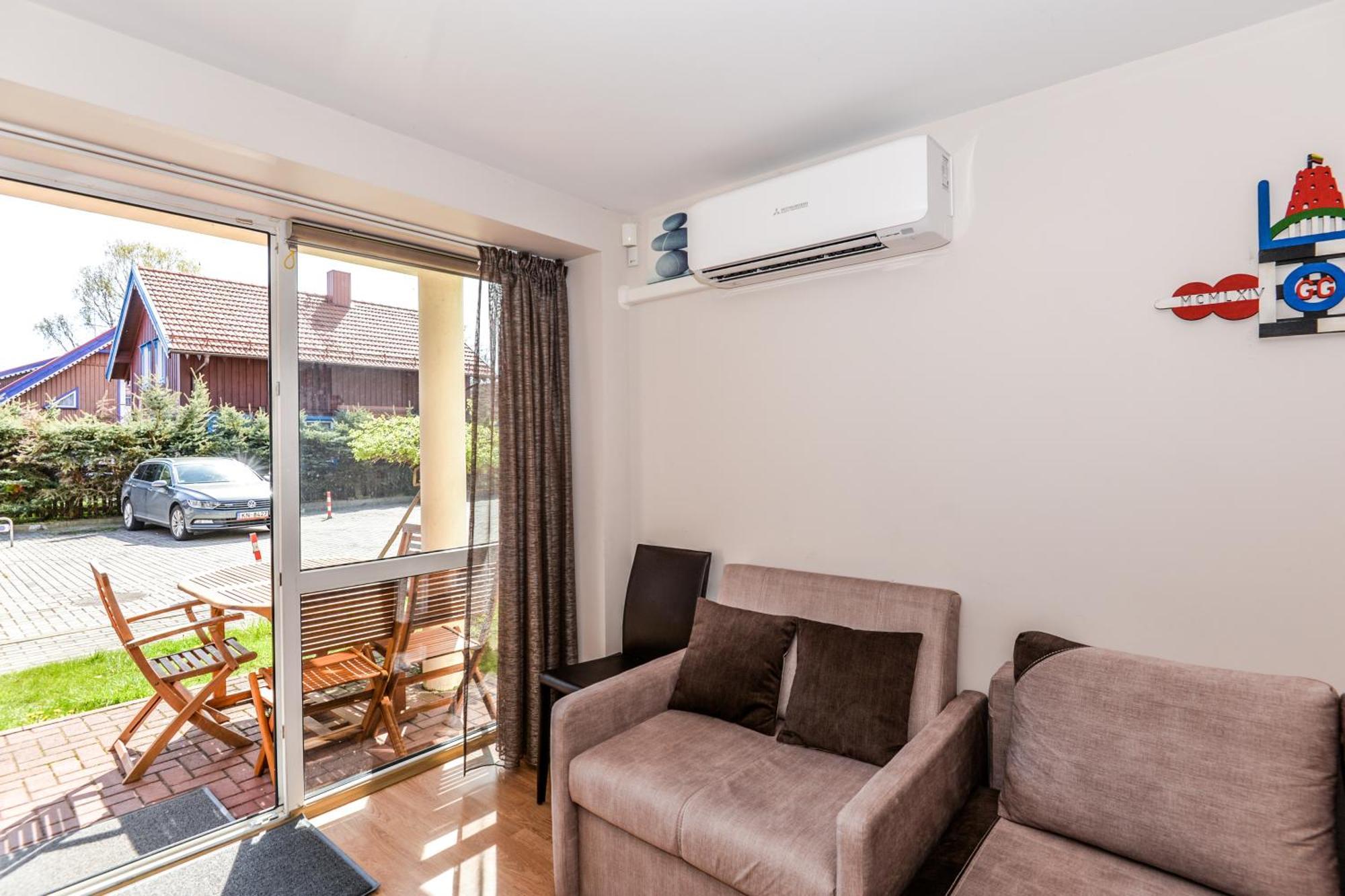 Nida Lotmiskio Apartamentas Exteriör bild