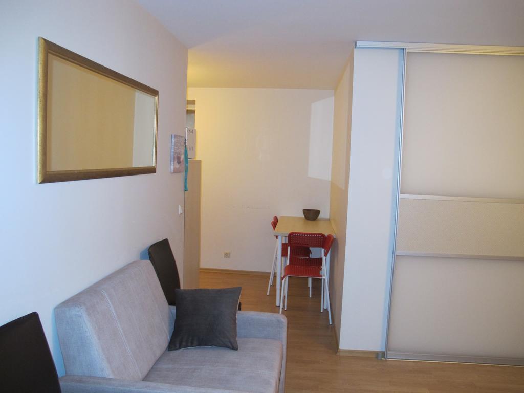 Nida Lotmiskio Apartamentas Exteriör bild